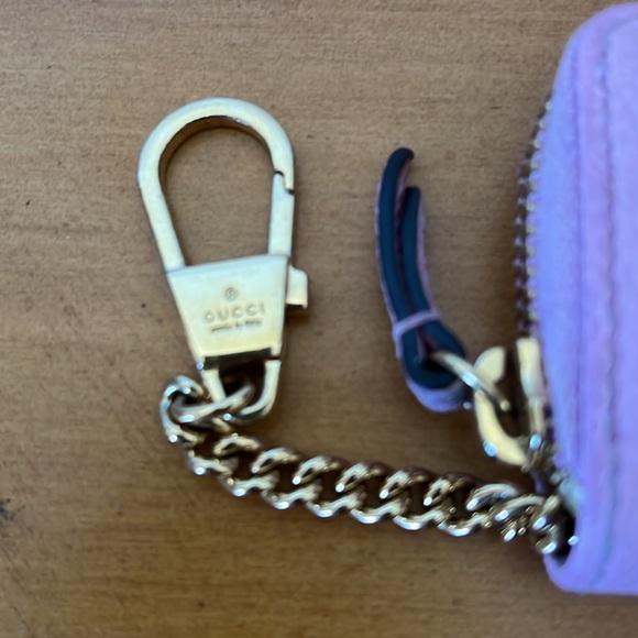 EUC “Limited Edition" Gucci Pink Marmont Bosco Dog Key Zip Around Coin Purse - Picture 13 of 13